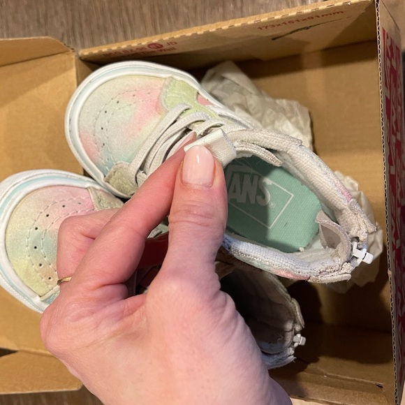 Toddler vans - Picture 4 of 7